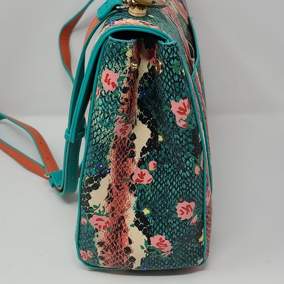 NWT BETSEY JOHNSON TURQUOSE - Picture 5 of 11